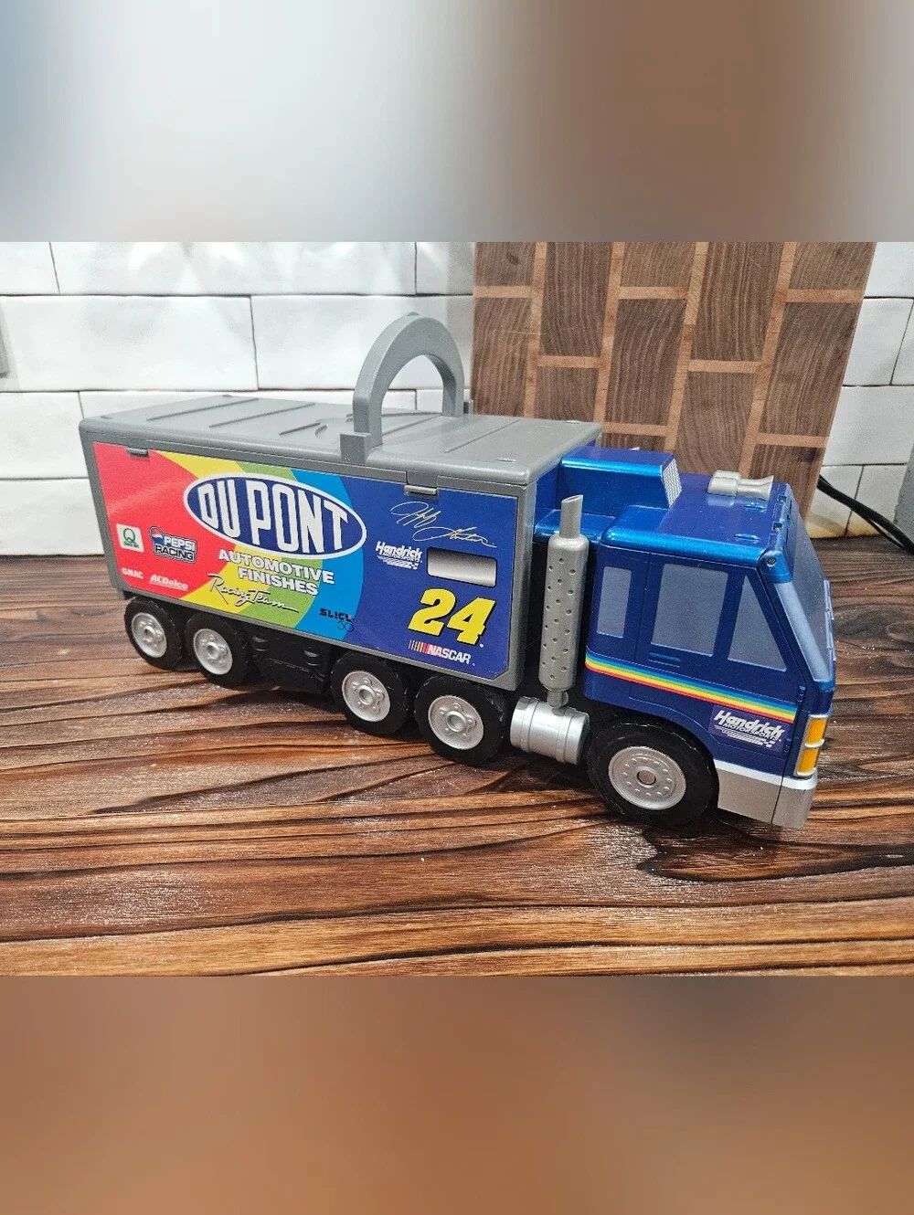 DuPont Nascar Micro Machines Semi Truck Track Playset Jeff Gordan Hasbro
